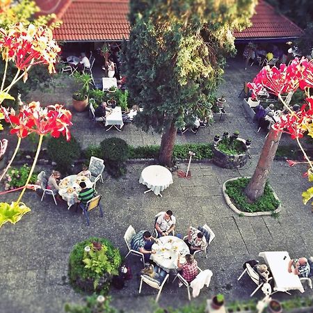 Hotel Weisses Ross Lahnstein Exteriör bild