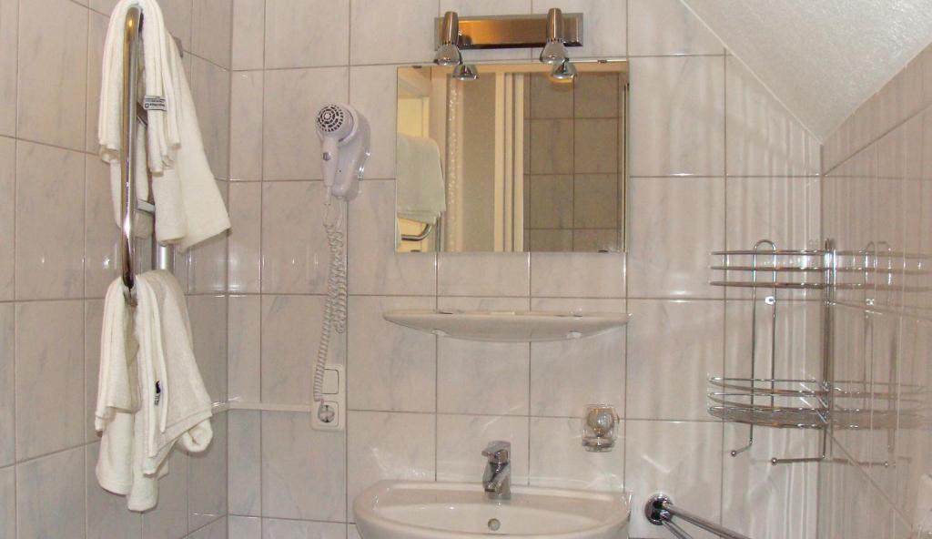 Hotel Weisses Ross Lahnstein Rum bild